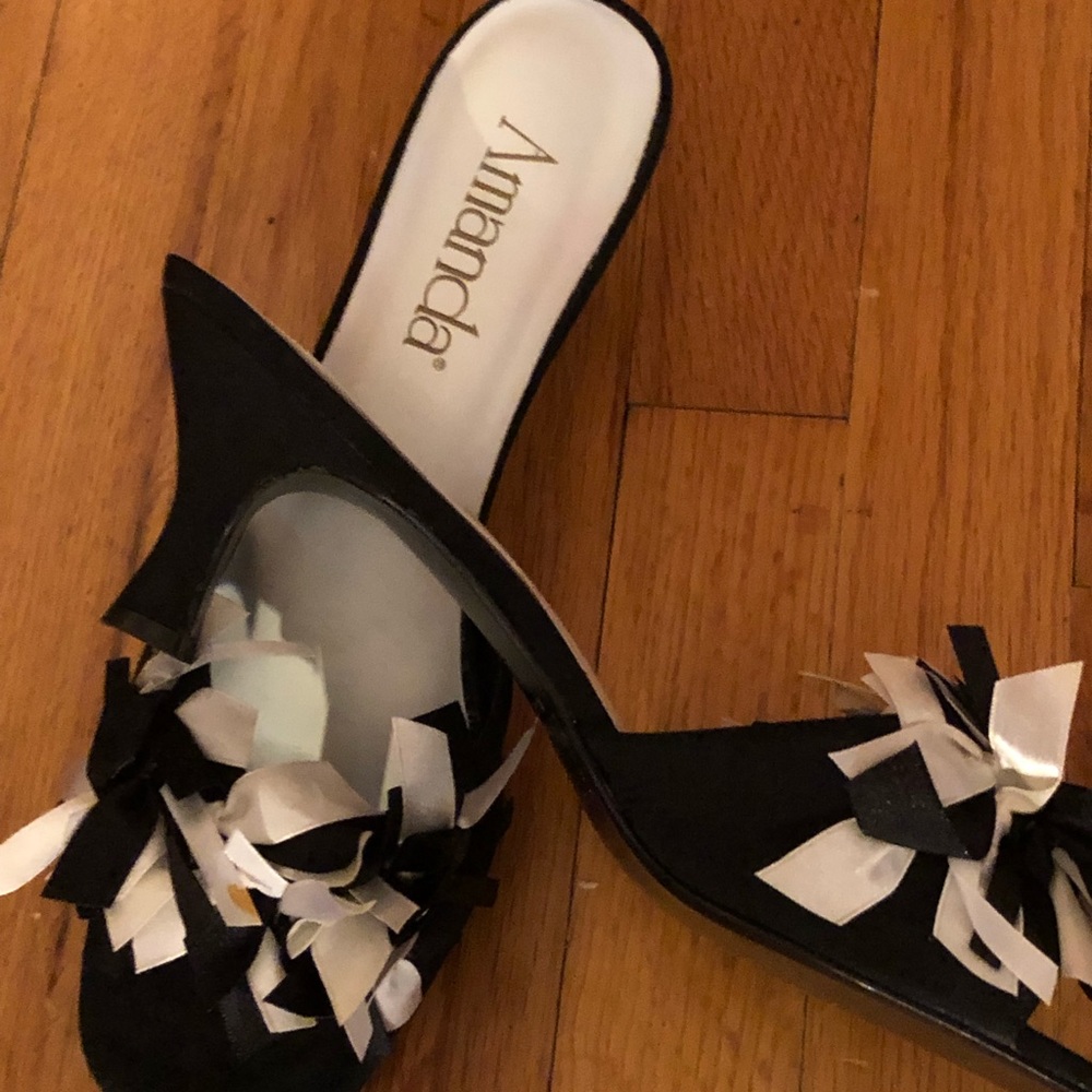 Sling back shoe